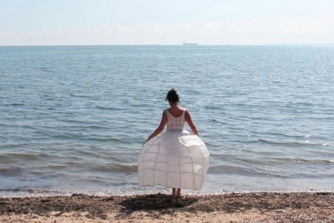 <i>Dress, Sea</i>